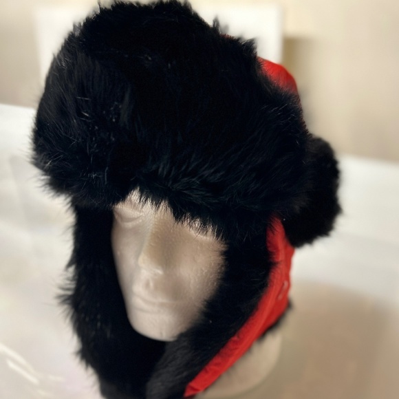 PAUL LOINBURD BLACK REAL FUR, RICH RED NYLON COVER WINTER HAT - Picture 2 of 13